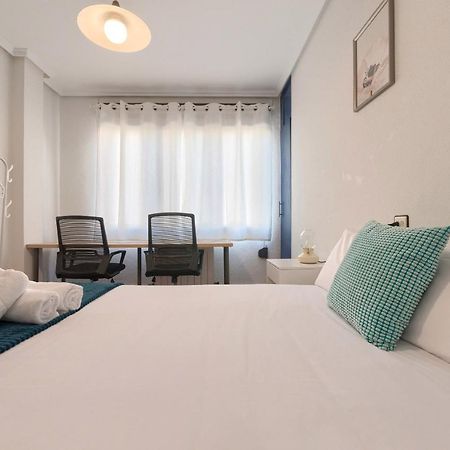 Vivienda Turistica Junto Al Ayuntamiento Appartement Bilbao Buitenkant foto