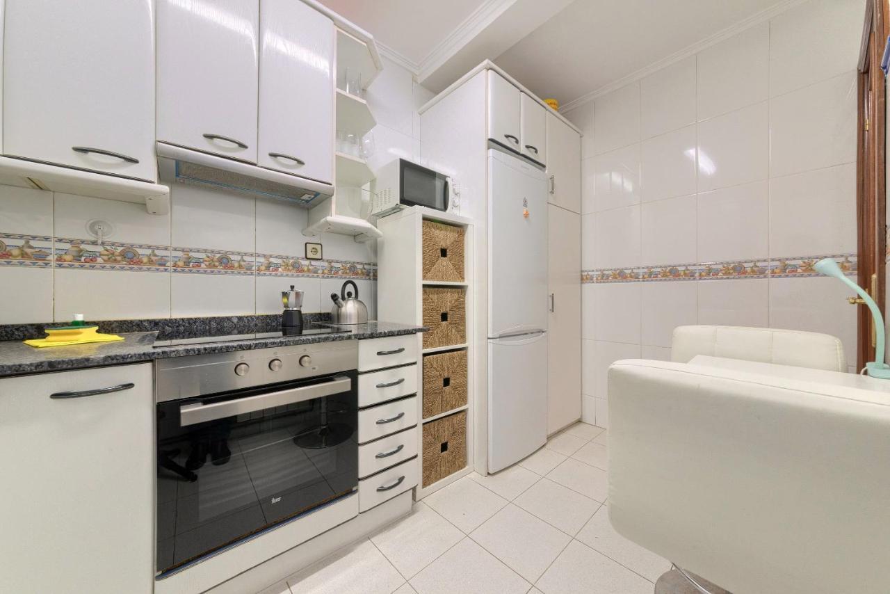 Vivienda Turistica Junto Al Ayuntamiento Appartement Bilbao Buitenkant foto