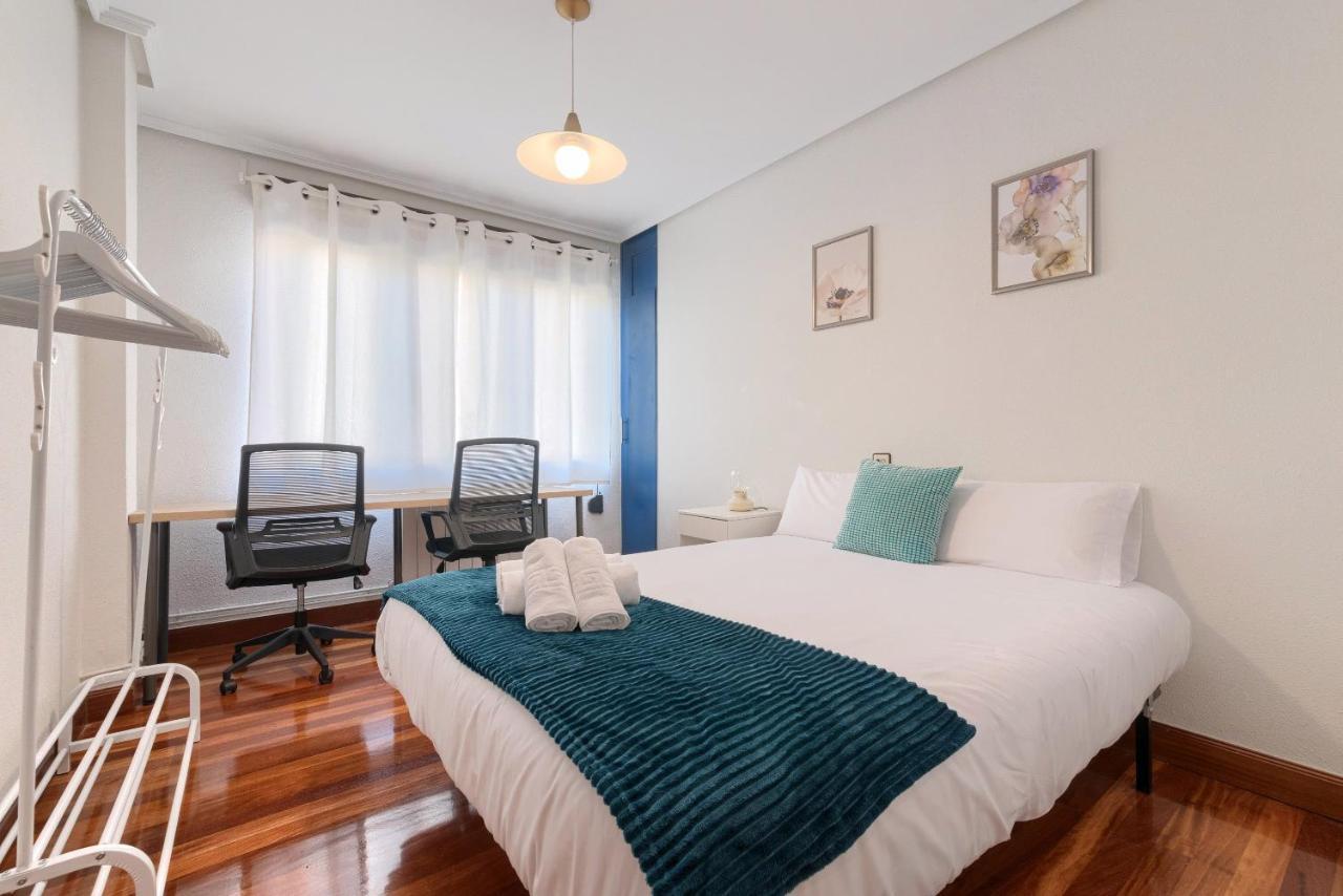 Vivienda Turistica Junto Al Ayuntamiento Appartement Bilbao Buitenkant foto